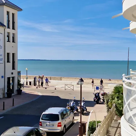 Pres De La - 4 Pers, Piscine Ouverte, Parking, Animaux Acceptes - Fr-1-706-12 * Chatelaillon-Plage